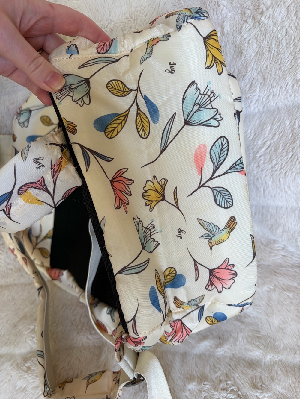 GUC Lug Roadster Backpack - Hummingbird Floral **see photos, read description** - Picture 9 of 9